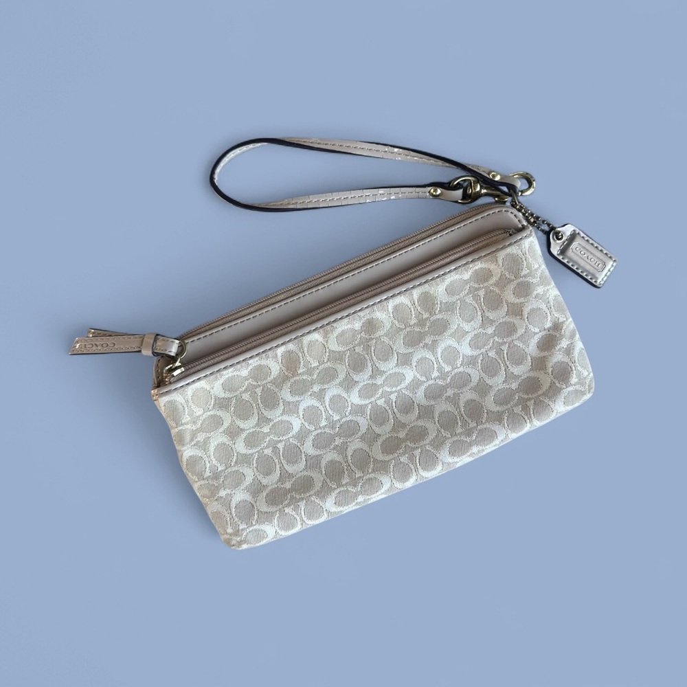 Coach Cream & Gold Wristlet Wallet